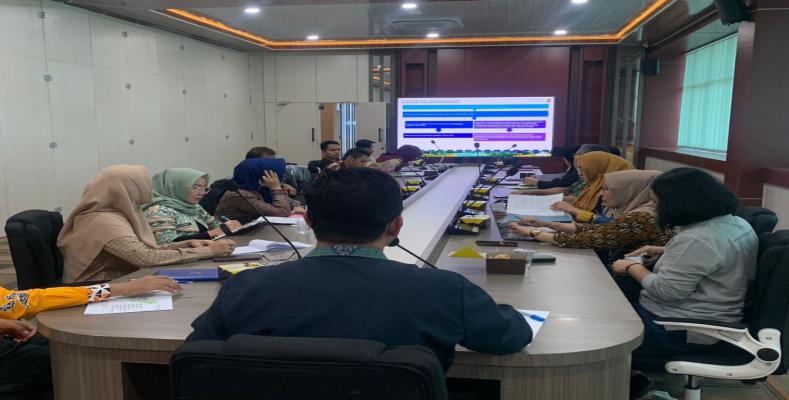 Rapat Pembahasan Rancangan Peraturan Gubernur Tentang Rencana Induk Pembangunan Dan Pengembangan Kotabaru